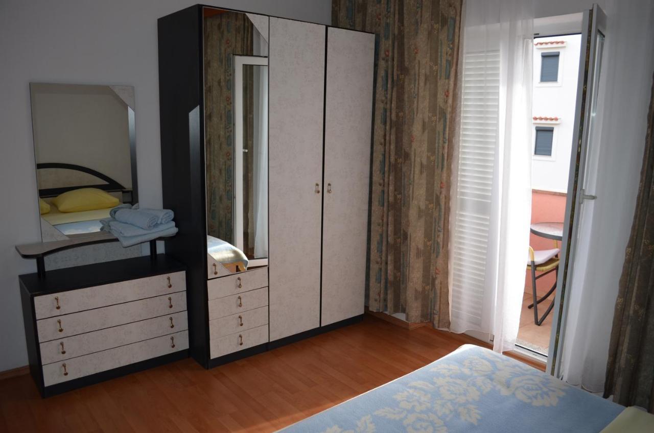 Apartments & Rooms Nensi Башка Экстерьер фото