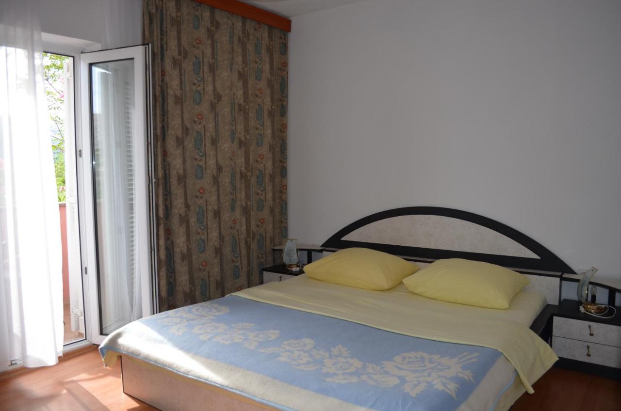 Apartments & Rooms Nensi Башка Экстерьер фото