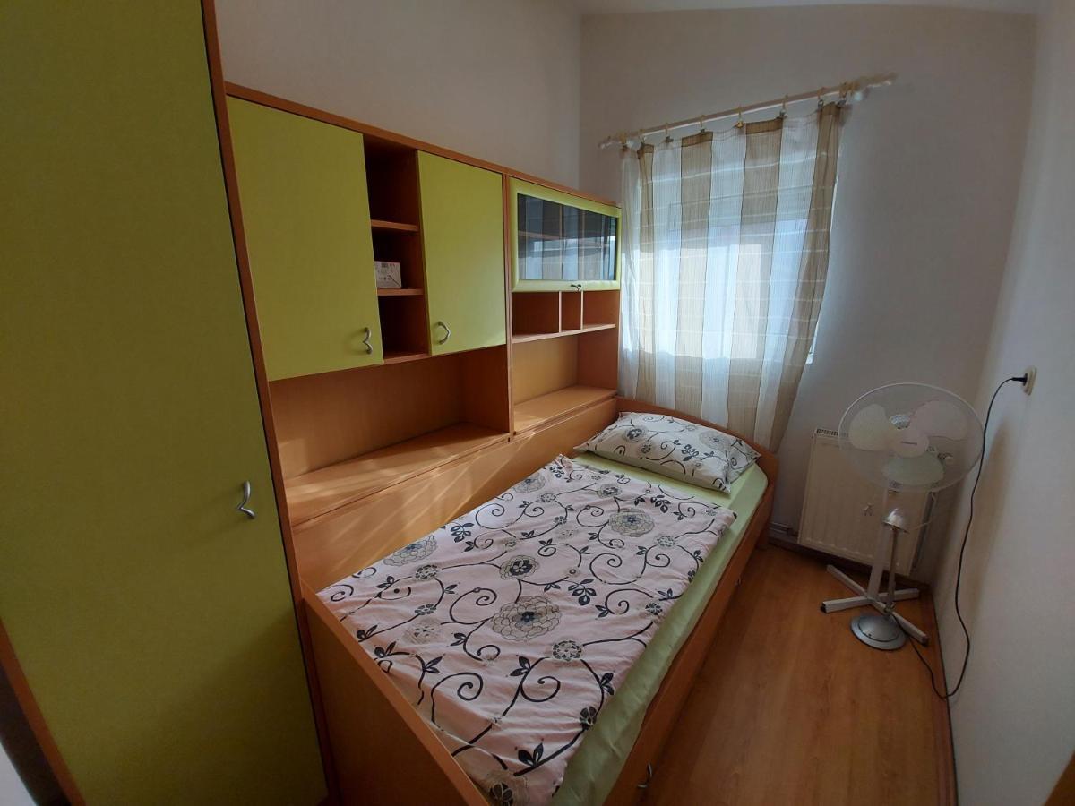 Apartments & Rooms Nensi Башка Экстерьер фото